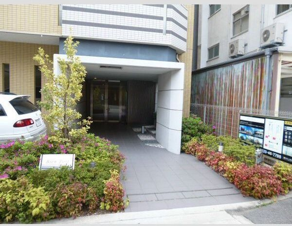 ビヤンポートのエントランス