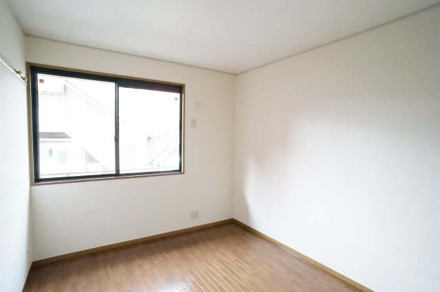 グランシャリオの洋室