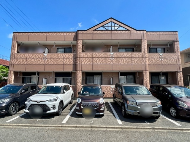 ラ クローンの駐車場