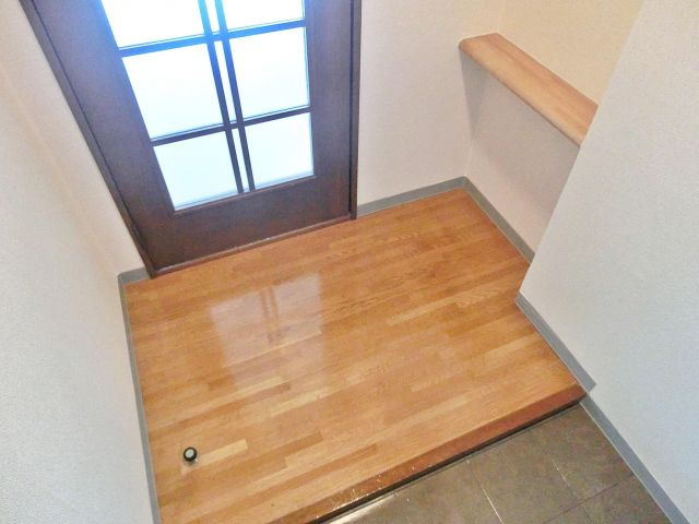 スターマンションの玄関