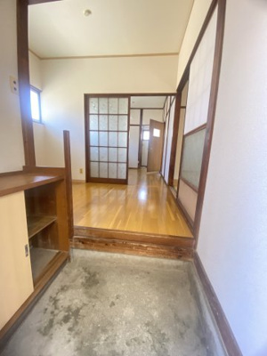 【玄関】 | 常澄貸家