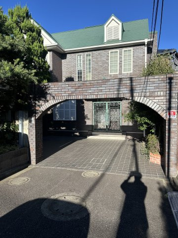 世田谷区上祖師谷1丁目戸建の外観|建物外観を気になさる方へ、見た目の良い物件です