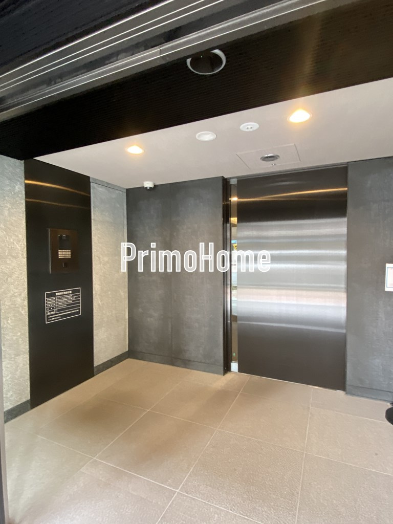 ザパークハビオ日本橋馬喰町のエントランス