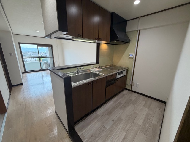 パレ・ロワイヤル吉田のキッチン