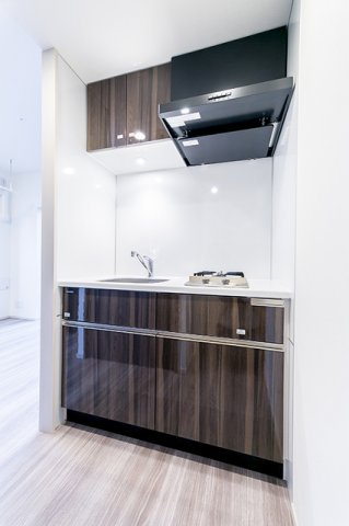 ミリアレジデンス新宿御苑のキッチン|※写真は同タイプ住戸です。