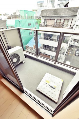 Ｓｕｎｓｕｎなんば壱番館のバルコニー
