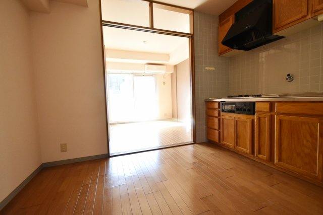 ルックヒルズの居間・リビング