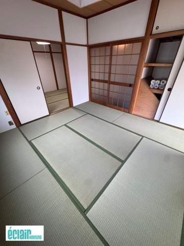 オーナーチェンジ★2階建・長田区長田町６丁目 4DKの和室|２階　約８畳のお部屋