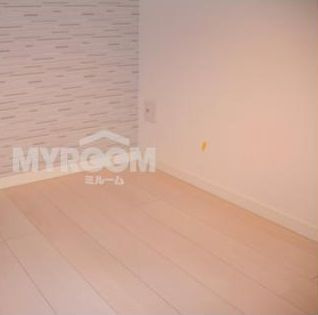 アーバンレジスの寝室|ホワイトフローリング☆