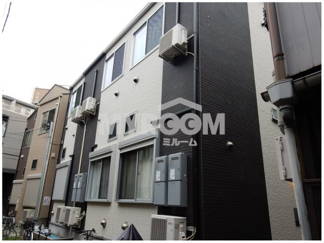 アーバンレジスの外観