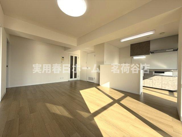 【居間・リビング】