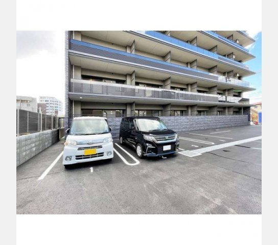 福岡市南区井尻５丁目の賃貸マンションの駐車場|駐車場
