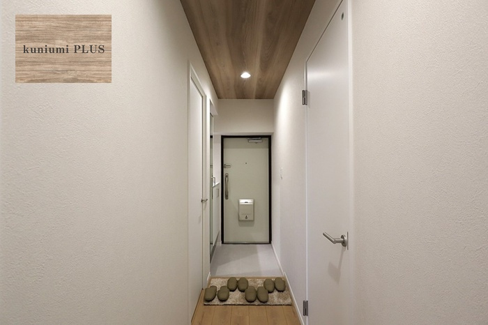 今福スカイハイツの玄関