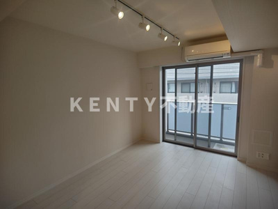 【居間・リビング】 | パークウッズ戸越公園 | ゆったり過ごせる居間です