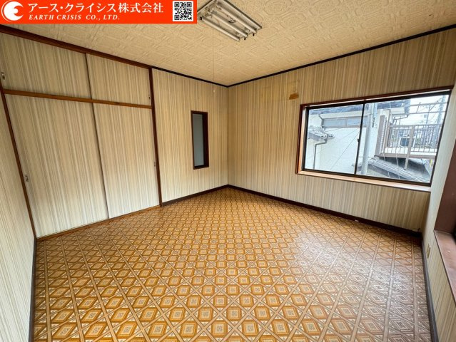 【洋室】 | 流山市東深井 | 独立性の高い洋室は、主寝室や子ども部屋、書斎など幅広く活用可能。プライベート空間を確保できます。