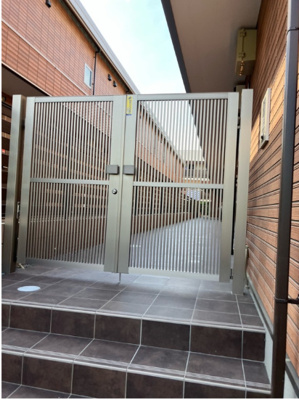 【エントランス】 | ＶＩＥＬＬ