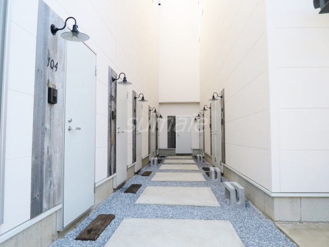 ＡＩＡのロビー|１階通路です☆