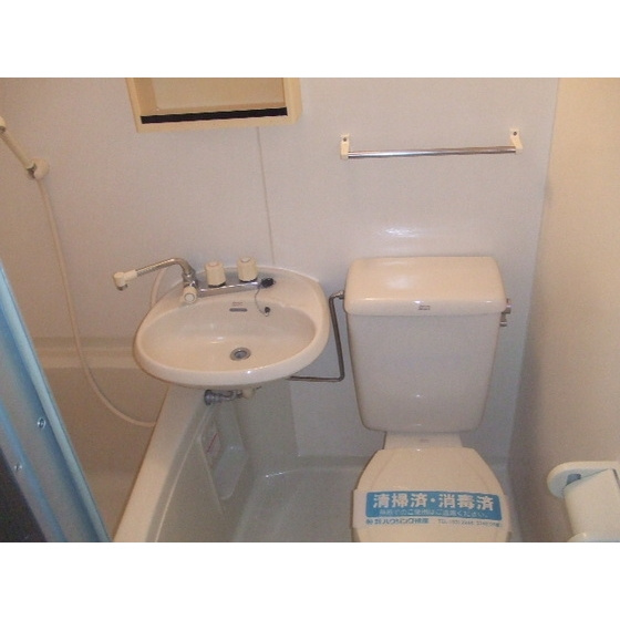 ファミールつつじヶ丘のトイレ|トイレもきれいです