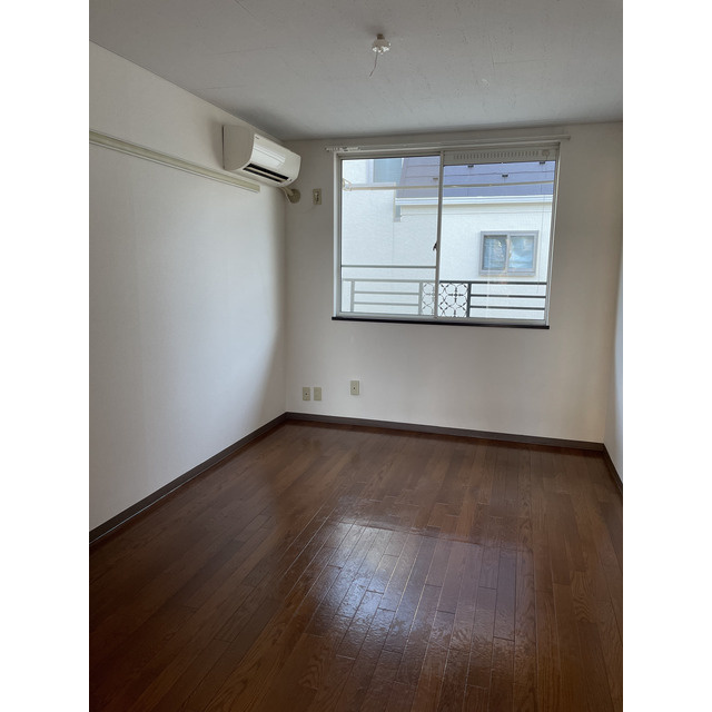 ファミールつつじヶ丘の居間・リビング|使いやすい居間です