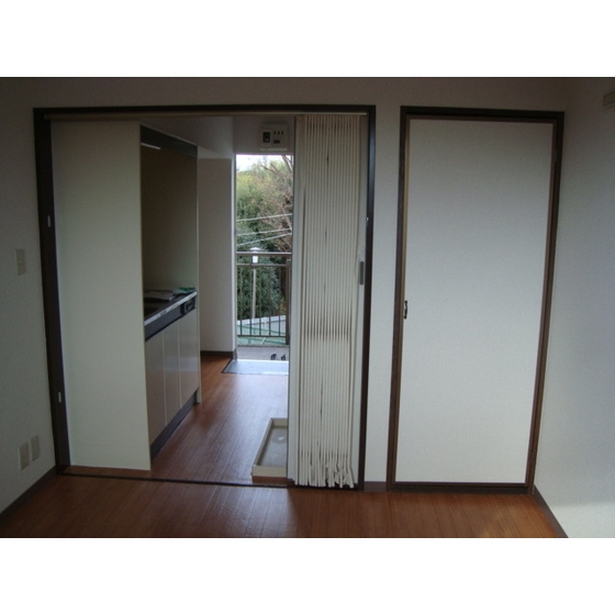 ファミールつつじヶ丘の内装|過ごしやすい室内です