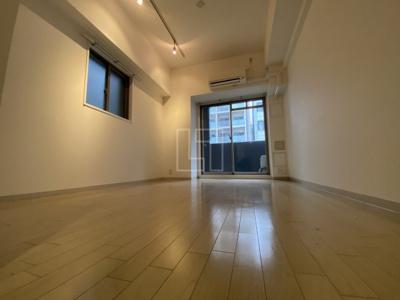 【居間・リビング】 | アーバネックス大阪城WEST | アーバネックス大阪城WEST　洋室