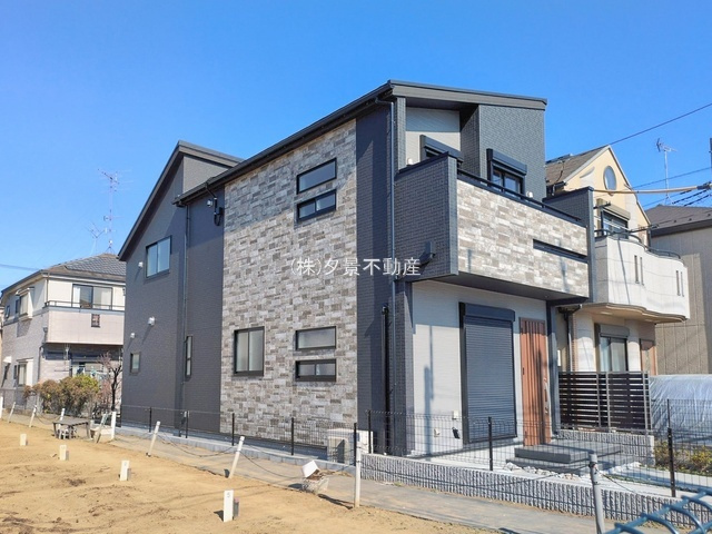 《仲介手数料無料》練馬区石神井台８丁目2-2新築一戸建てブルーミングガーデン