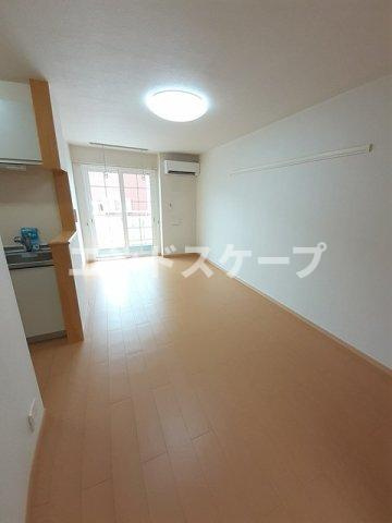 ベルソレイユⅡの居間・リビング|高崎、前橋のお部屋探しはエンドスケープまで！お客様の理想お聞かせ下さい♪
