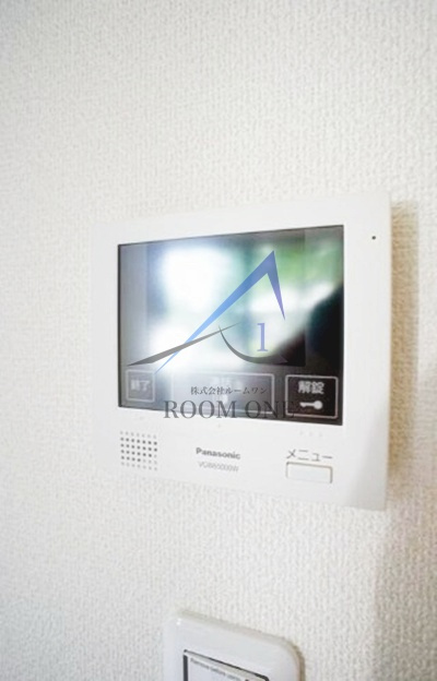 リヴェール東尾久のセキュリティ|モニター付きインターホンです。