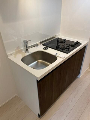 【キッチン】 | メイクスデザイン東十条 | コンパクトなキッチンで掃除もラクラク