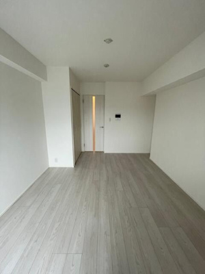 【内装】 | メイクスデザイン東十条 | 明るい色調の室内です