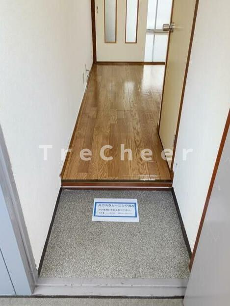 ネオコーポちくまの玄関