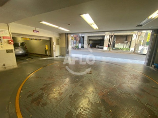 【駐車場】 | 創建御堂筋ビル | 創建御堂筋ビル　駐車場