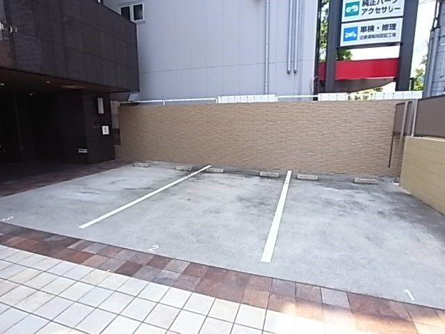 ウェンズ神戸の外観