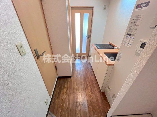 八尾市佐堂町１丁目の賃貸マンションの内装