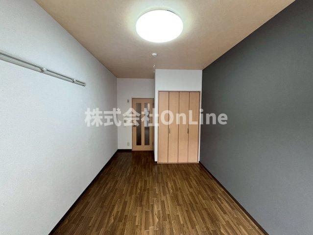 八尾市佐堂町１丁目の賃貸マンションの寝室