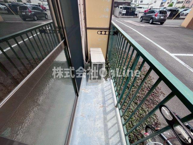 八尾市佐堂町１丁目の賃貸マンションのバルコニー