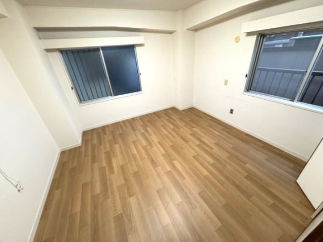 エイコー山手プラザの寝室