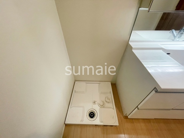 グランガーデンⅠの設備|室内洗濯機置場です。