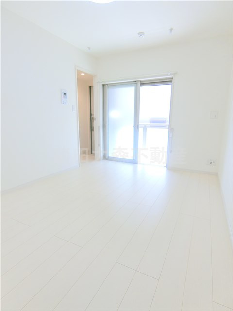 リブリ・インフロント