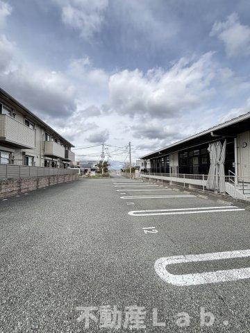 プロミストランド富合の駐車場