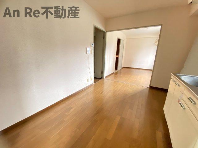 イーストハウスの内装