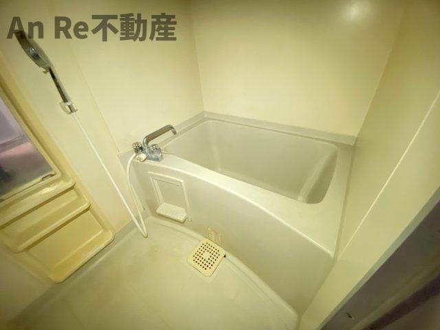 イーストハウスの浴室