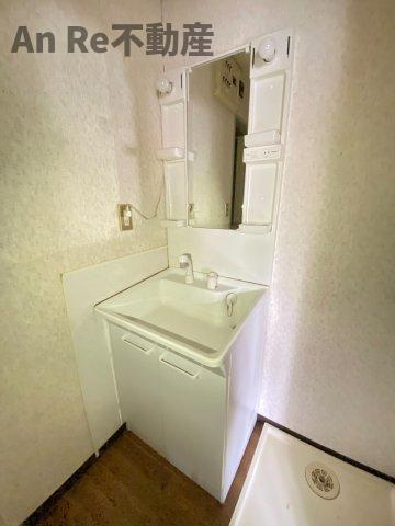 イーストハウスの洗面所