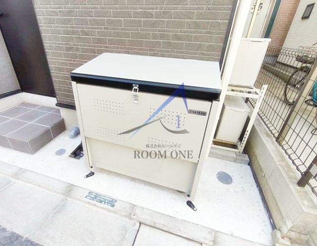 ラ・フォート梅島のその他共用部分|敷地内ゴミ置き場です。