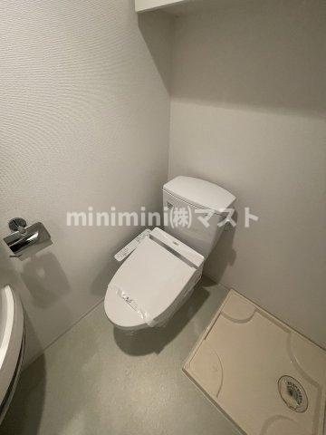 セレニテ本町refletのトイレ