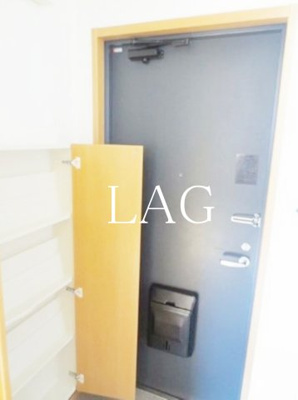 【玄関】 | コーポラス本町 | 玄関です。