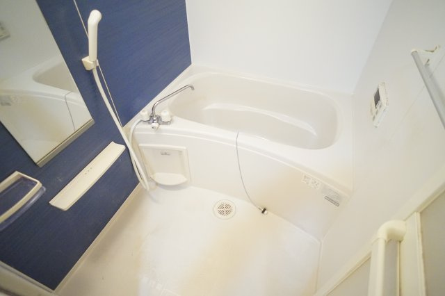 アヴェニュー東松ヶ丘の浴室