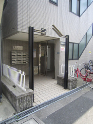 【エントランス】 | 末広マンション
