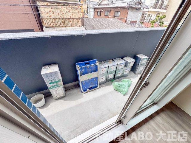 プレサンス天王寺デルニエのバルコニー