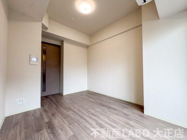 プレサンス天王寺デルニエの洋室